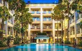 Aston Kuta Hotel And Residence